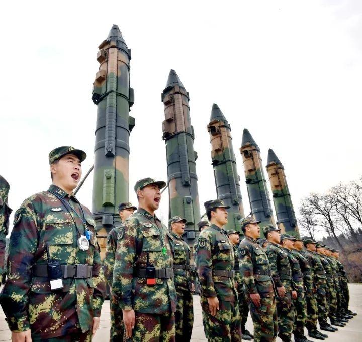 各軍種軍旗，榮耀的象征與力量的展現(xiàn)，軍種軍旗，榮耀的象征與力量的展現(xiàn)