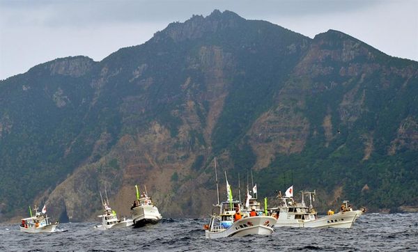 釣魚島最新24小時消息，中日雙方持續(xù)緊張對峙，國際社會密切關(guān)注，釣魚島緊張局勢持續(xù)，最新24小時消息與全球關(guān)注