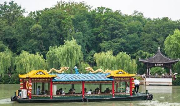 杭州西湖門票價格詳解，一張門票背后的故事，杭州西湖門票價格揭秘，門票背后的故事與詳解