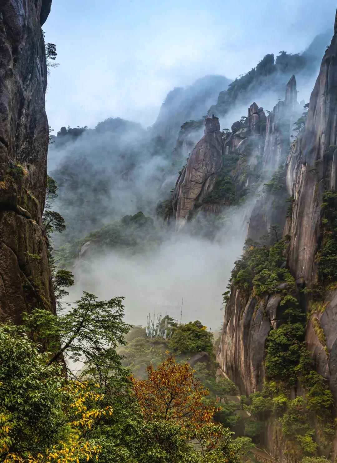 三清山簡(jiǎn)介，自然之美與人文之韻的交融勝地，三清山，自然人文交融之美勝地簡(jiǎn)介